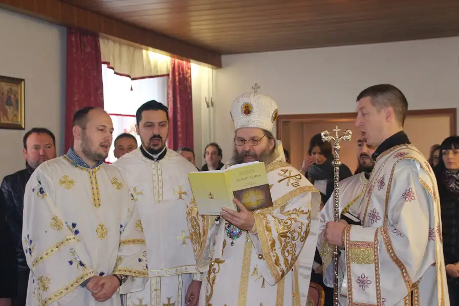 Епископ Андреј у Каселу