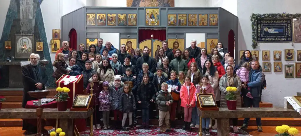 Верни народ парохије Браунауа на реци Ину посетио Богородични храм у Бечу