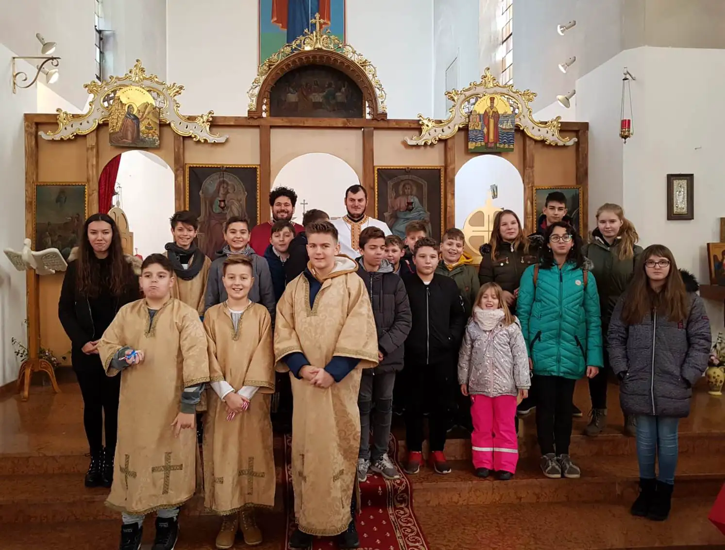 Света литургија у храму Св. апостола Марка у Браунау