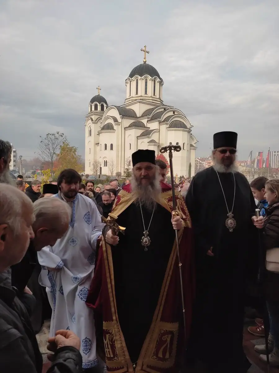 Храм Светог Нектарија прославио свог небеског покровитеља