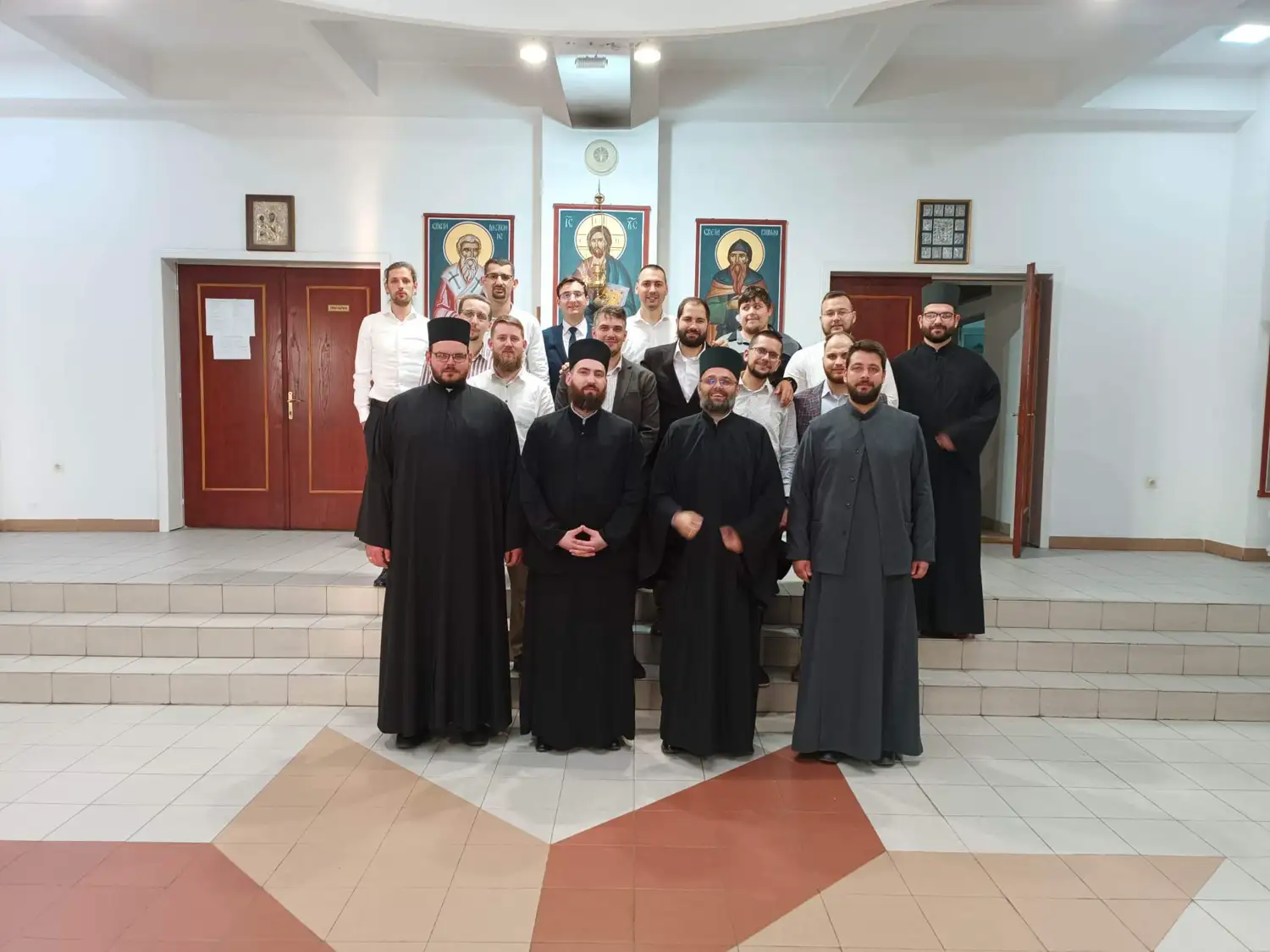 Сусрет 53/10. кола матураната Призренске Богословије Светих Кирила и Методија