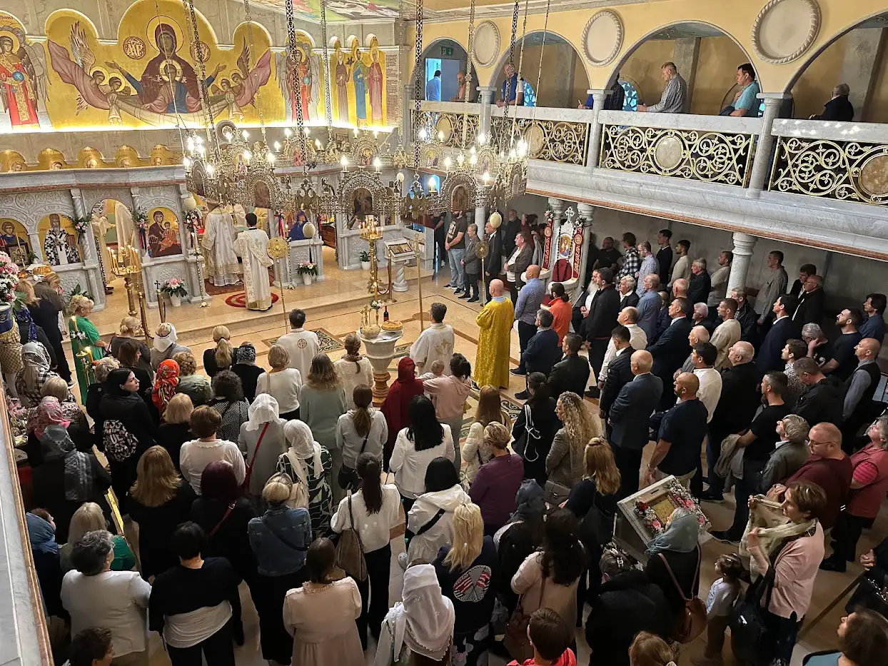 Епископ Андреј служио на храмовној слави Успенског храма у Цириху
