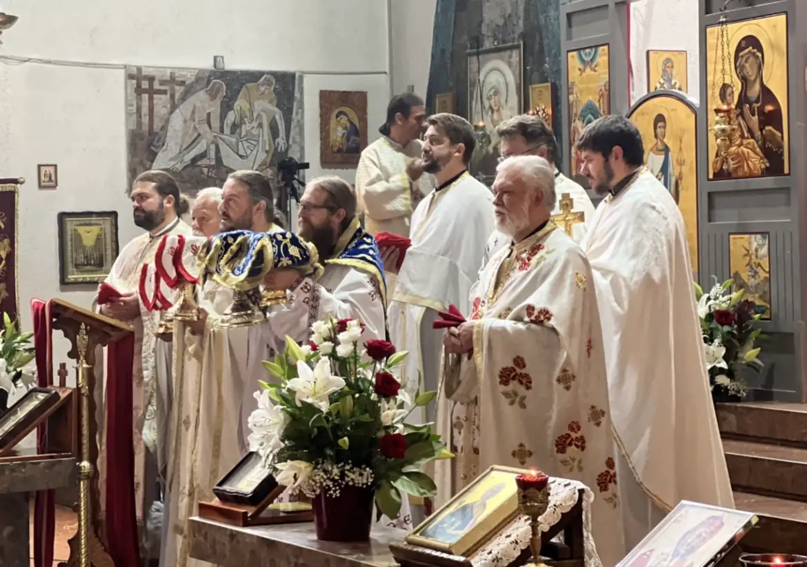 Свечана литија и обележавање славе у Богородичином храму у Бечу