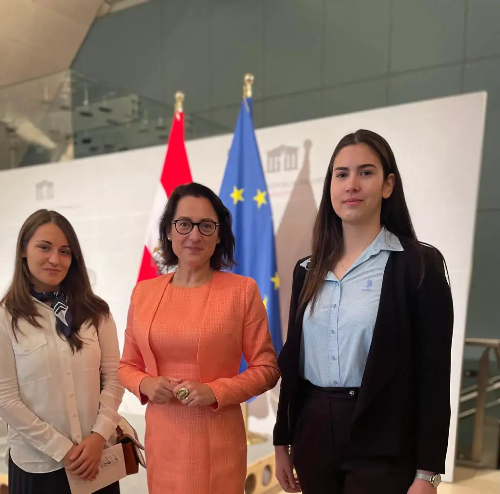 Молитвени доручак у Аустријском парламенту