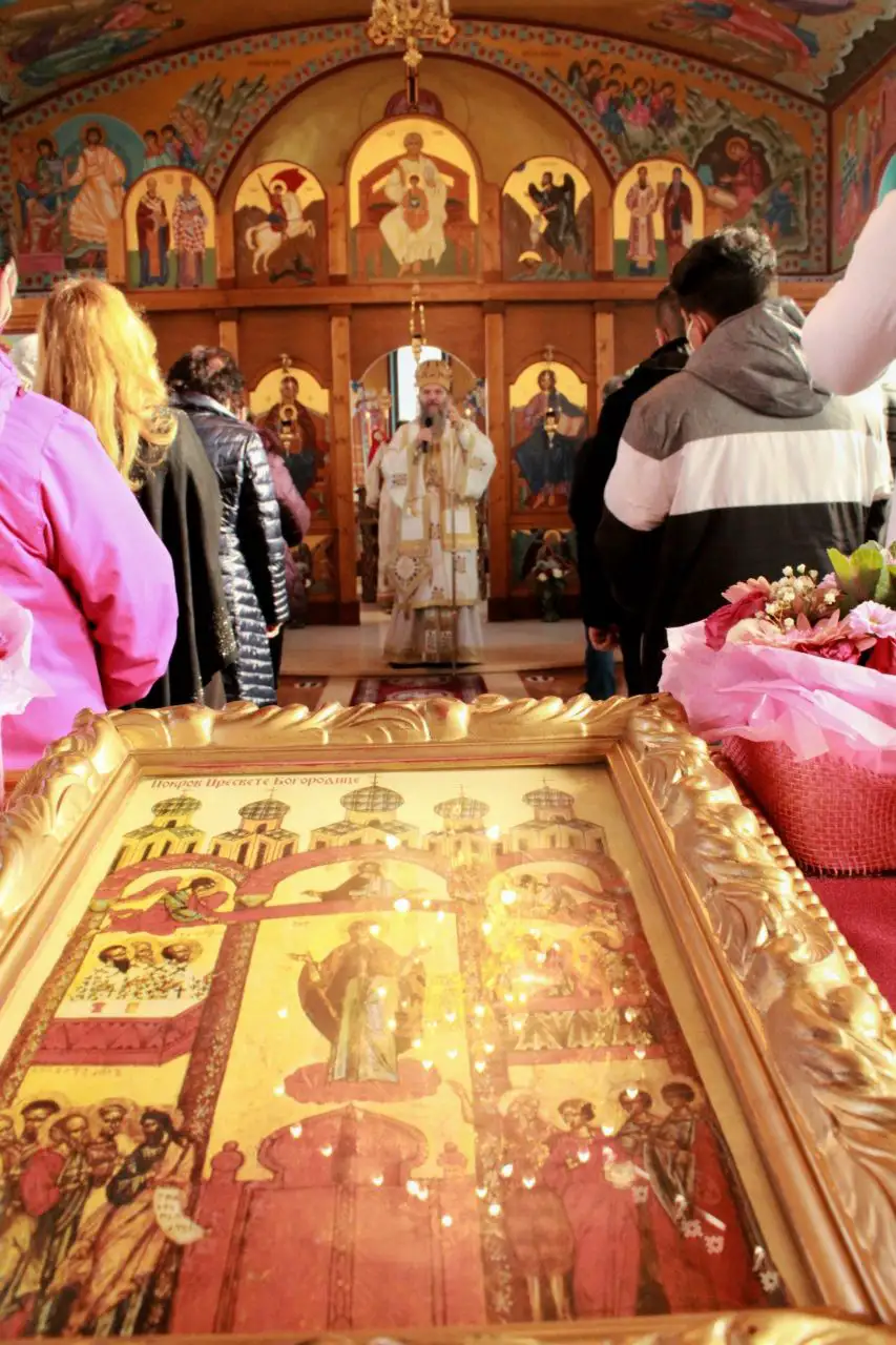 Посета владике Андреја парохији Покрова Пресвете Богородице у Салцбургу