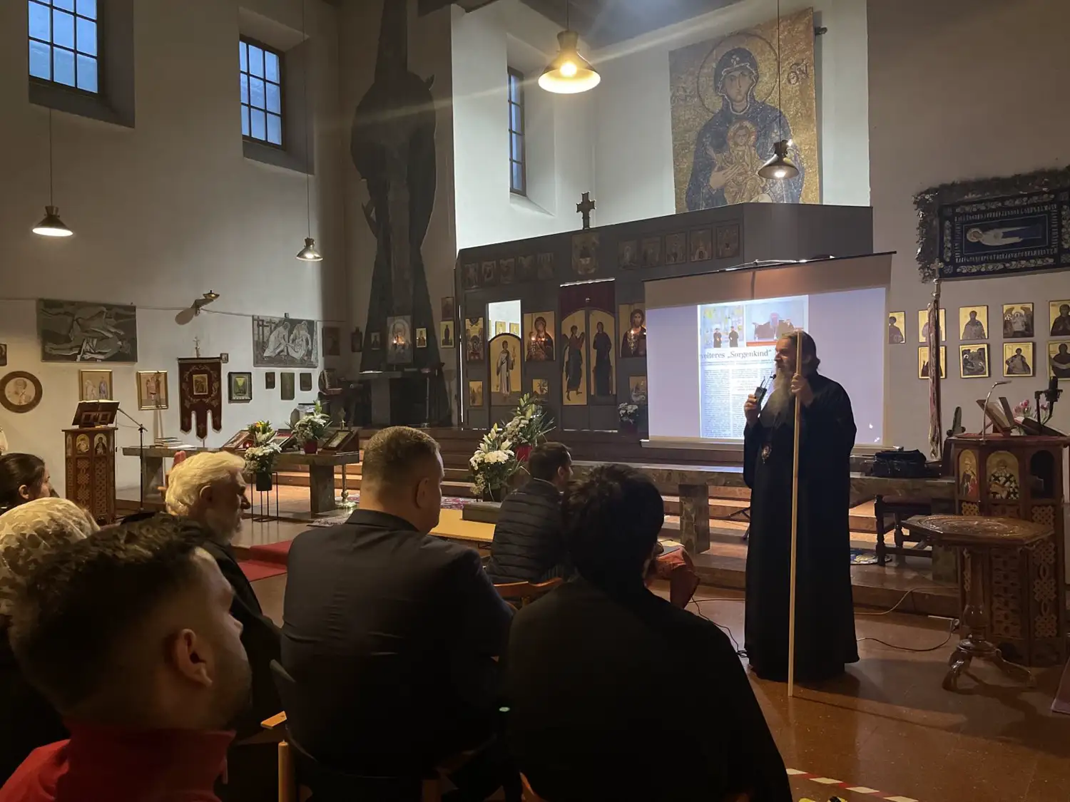 Бдење са Акатистом Пресветој Богородици и предавање о посети аустријских новинара Косову и Метохији