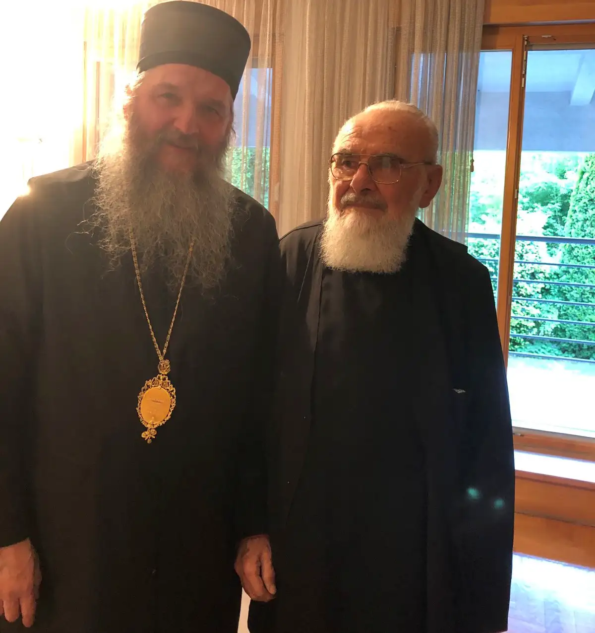 Епископ Андреј у посети заслужном проти Милану Д. Јанковићу