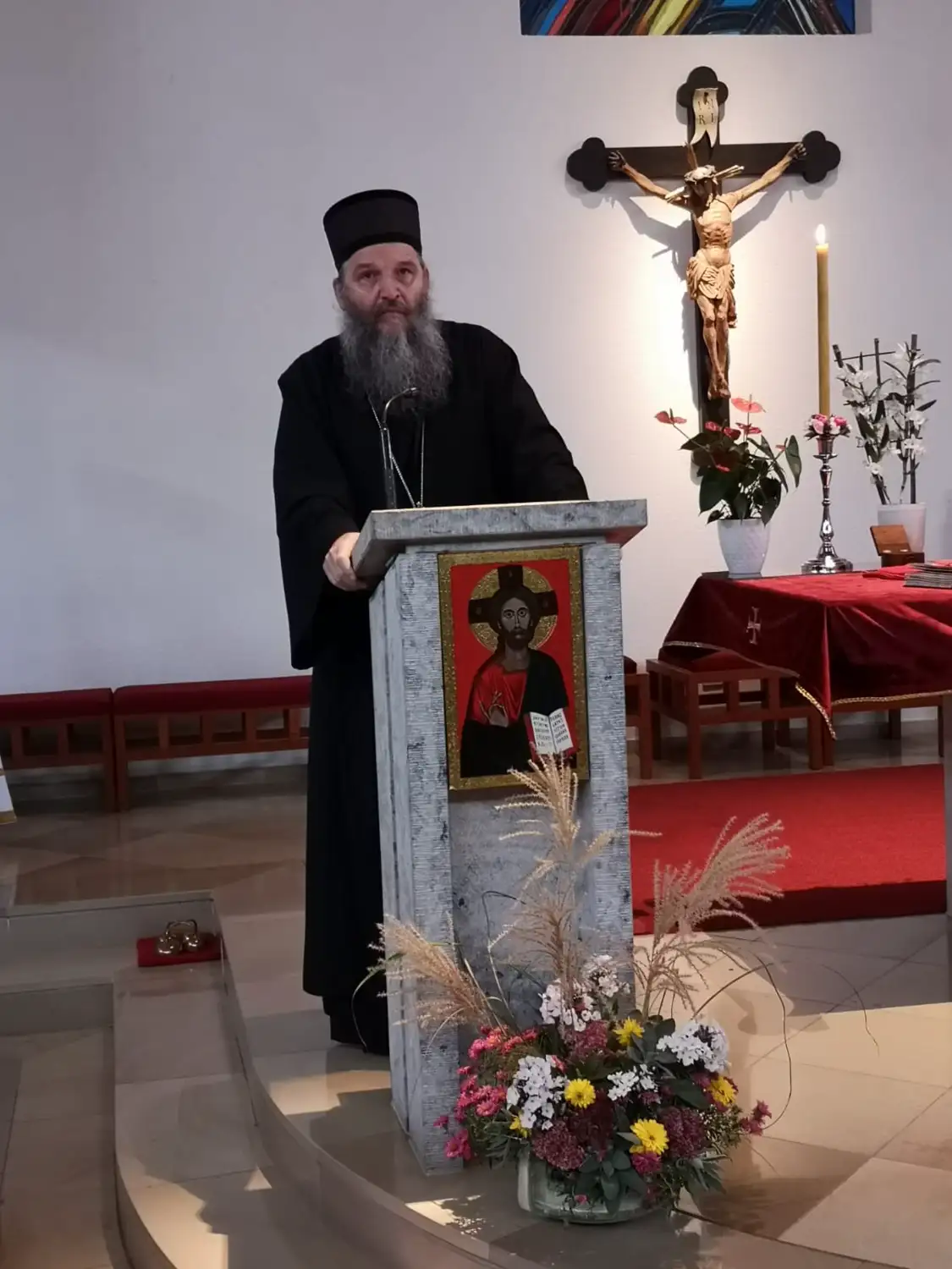 Подршка Епископа Андреја заједници у Гмундену