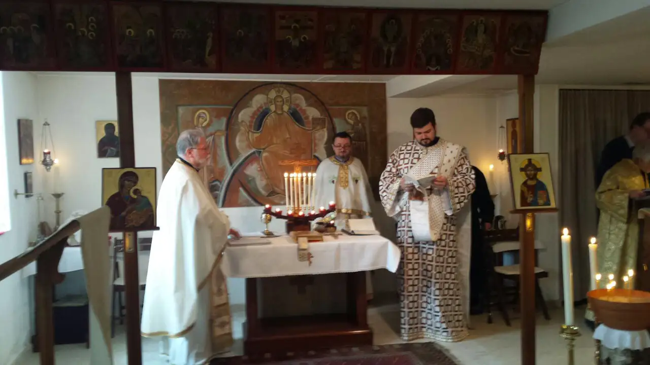 Франкофони из Епархије аустријско-швајцарске служили Божанствену литургију Светог Јована Златоустог