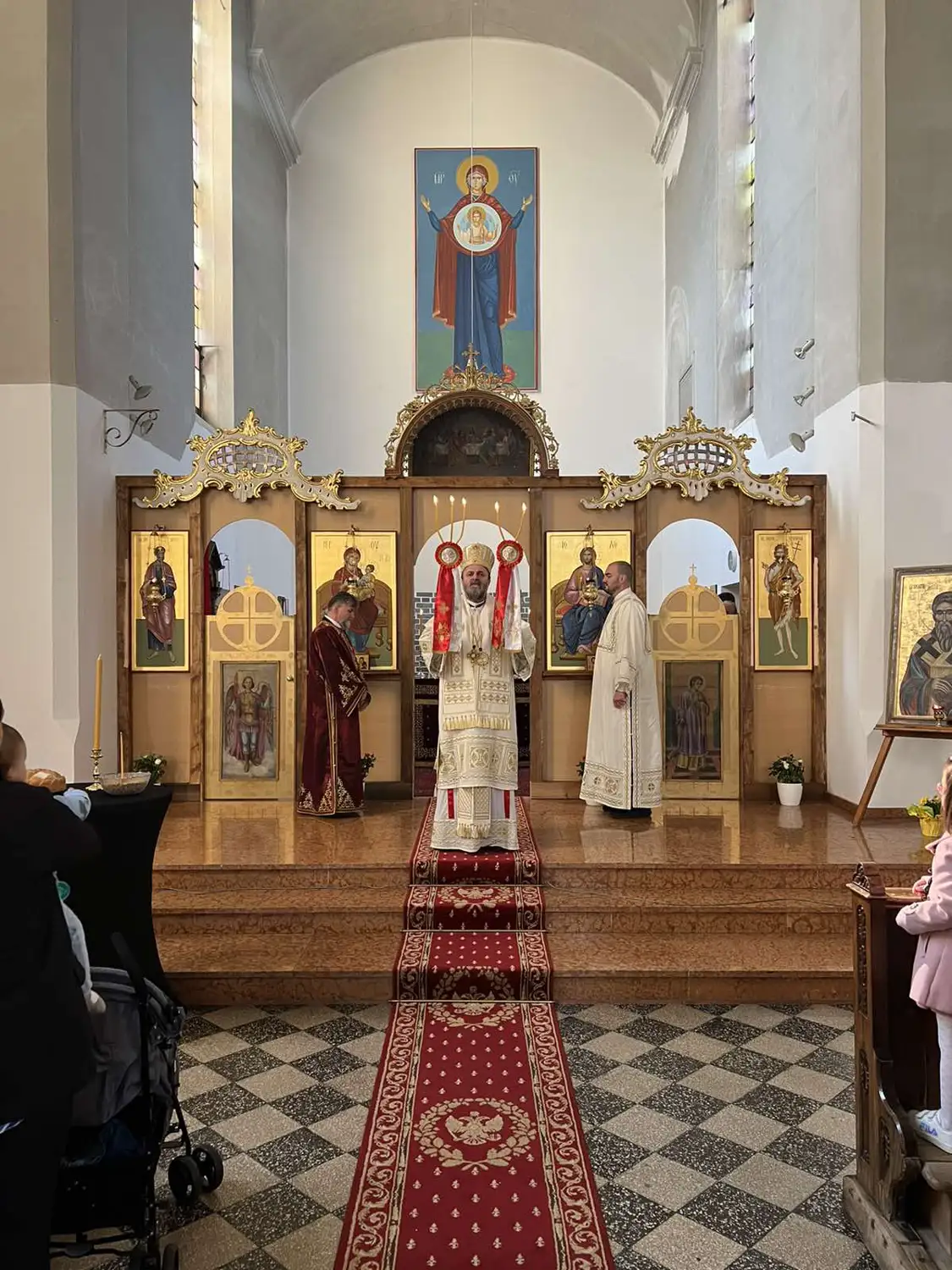 Свето евхаристијско сабрање у храму Светог апостола Марка у Браунауу на Ину