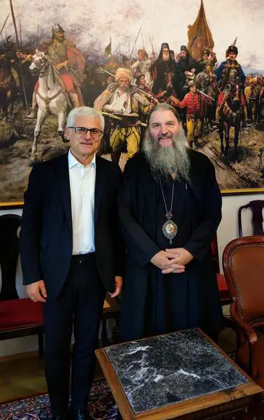 Епископ Андреј примио директора Радована Јелашића