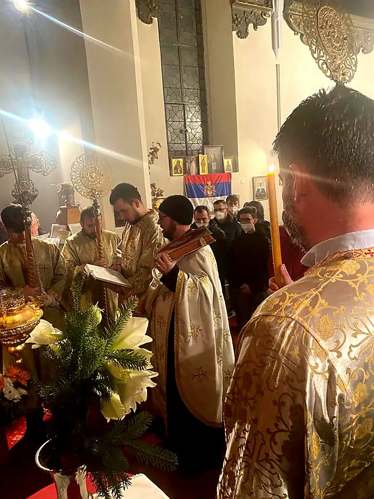 РОЖДЕСТВО ХРИСТА БОГА ПРОСЛАВЉЕНО У ФЕЛДКИРХУ