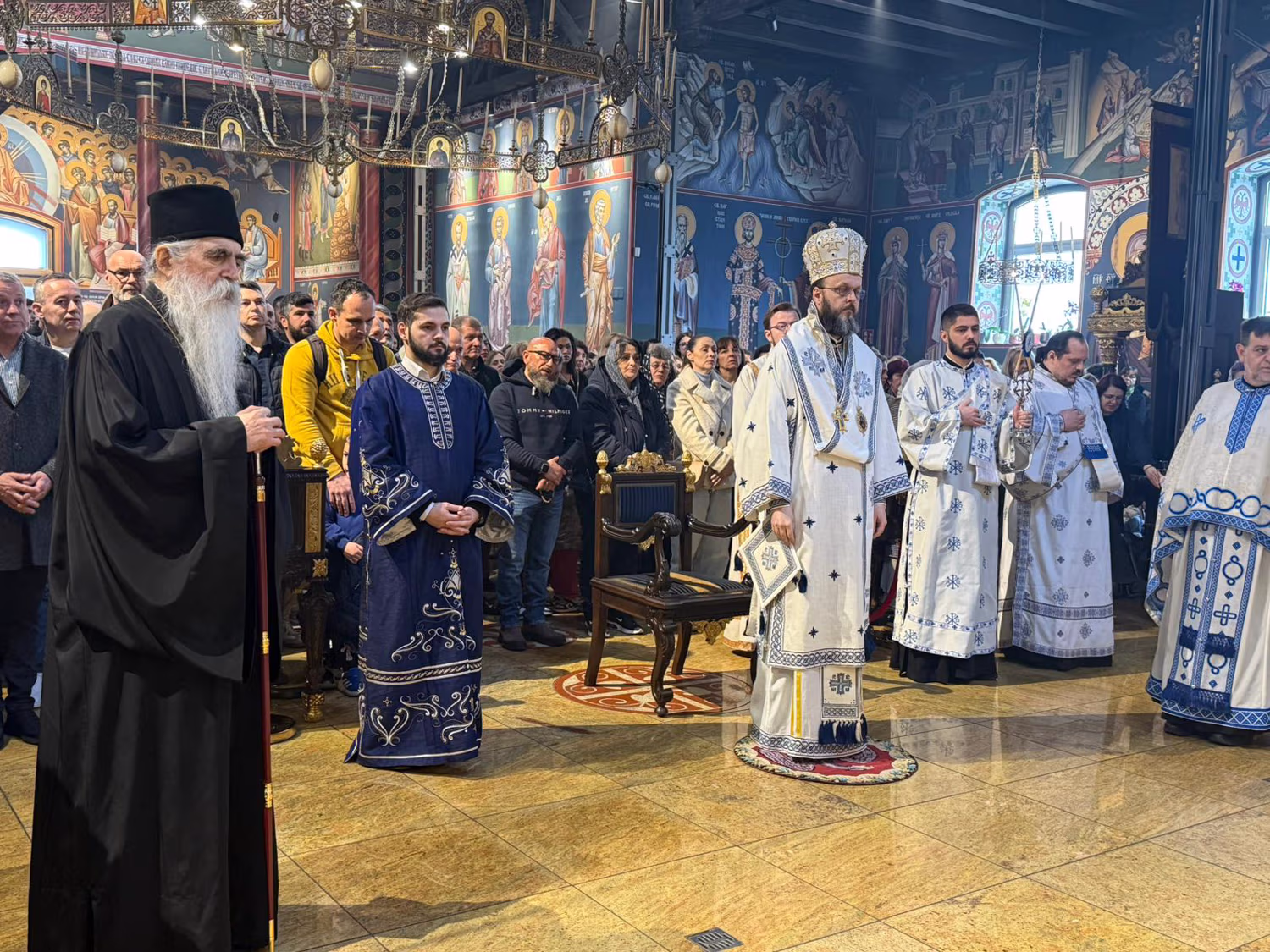 Света архијерејска Литургија у Четврту недељу Часног поста, у Храму Васкрсења Христовог у другом бечком округу