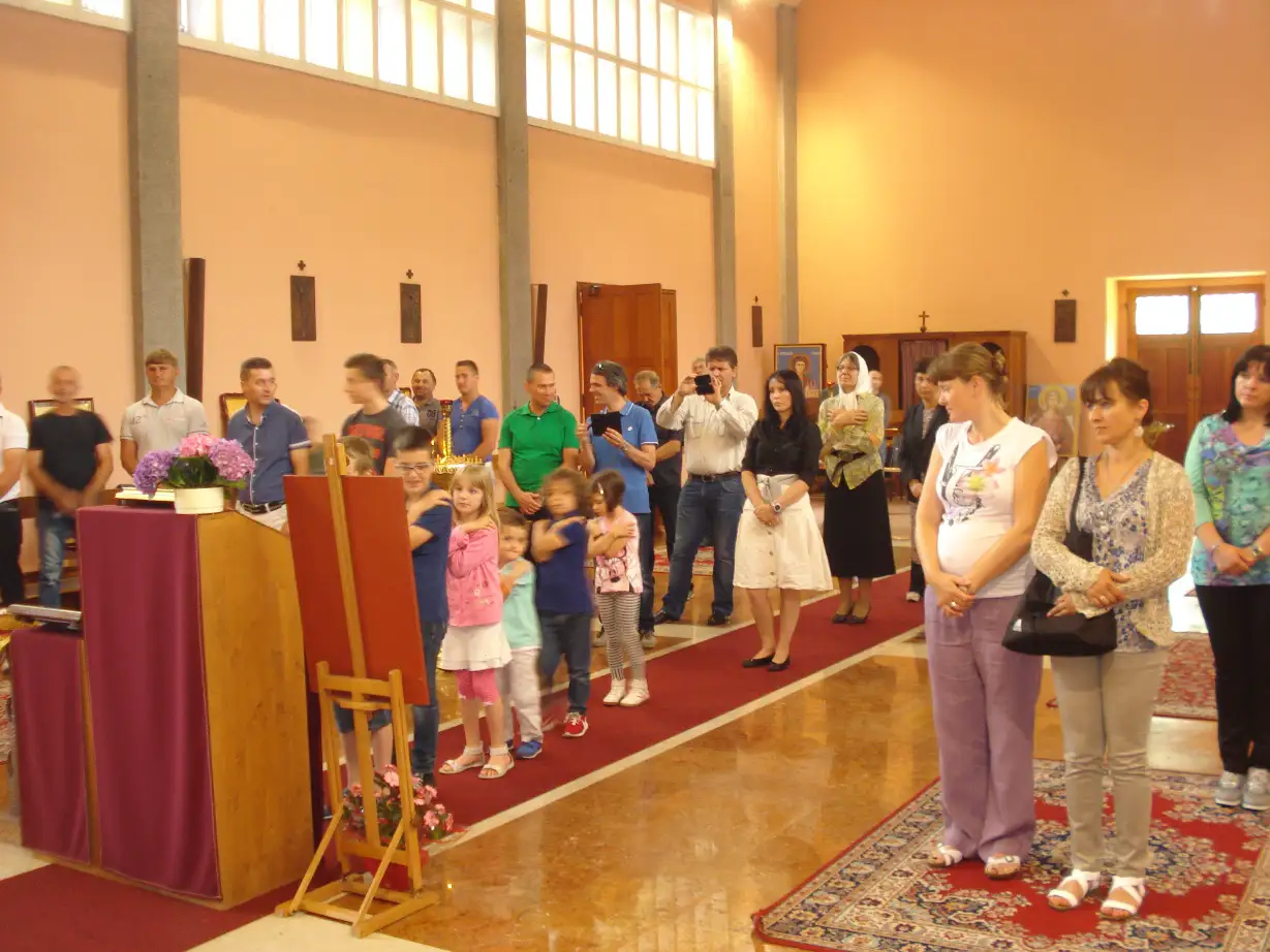 Света Литургија у Милану
