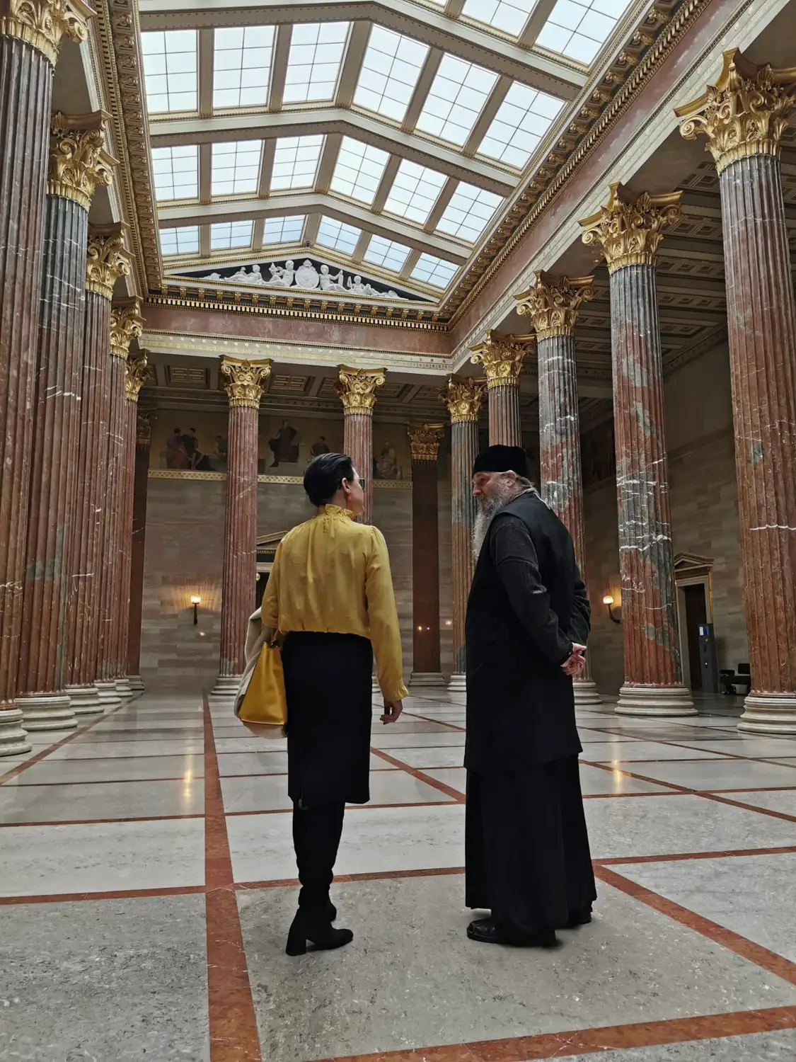 Владика Андреј посетио новоуређени Парламент Републике Аустрије