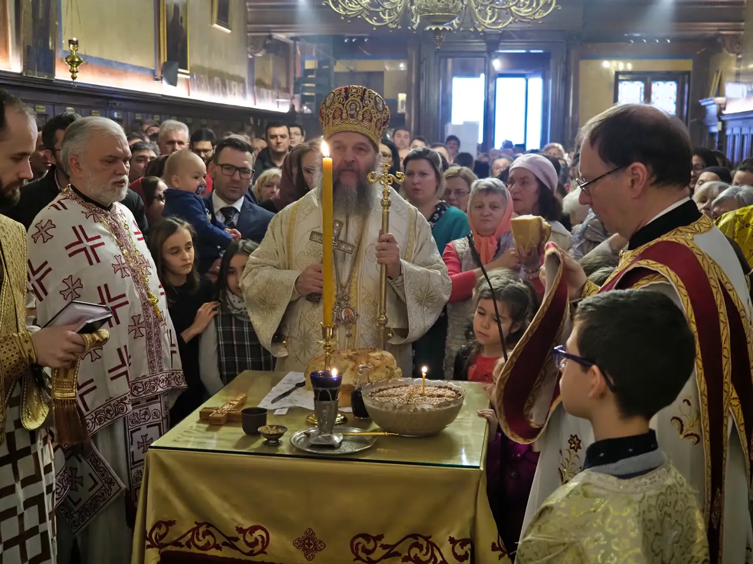 Торжествена прослава храмовне славе Саборне цркве у Бечу