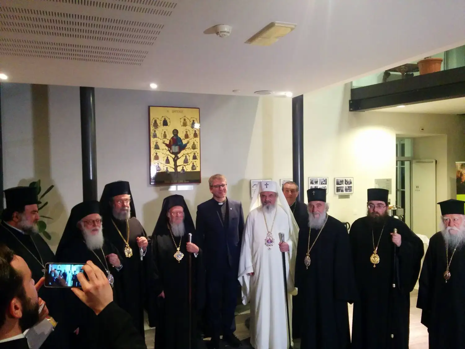 Посета поглавара помесних Православних Цркава Екуменском Институту у Босеу