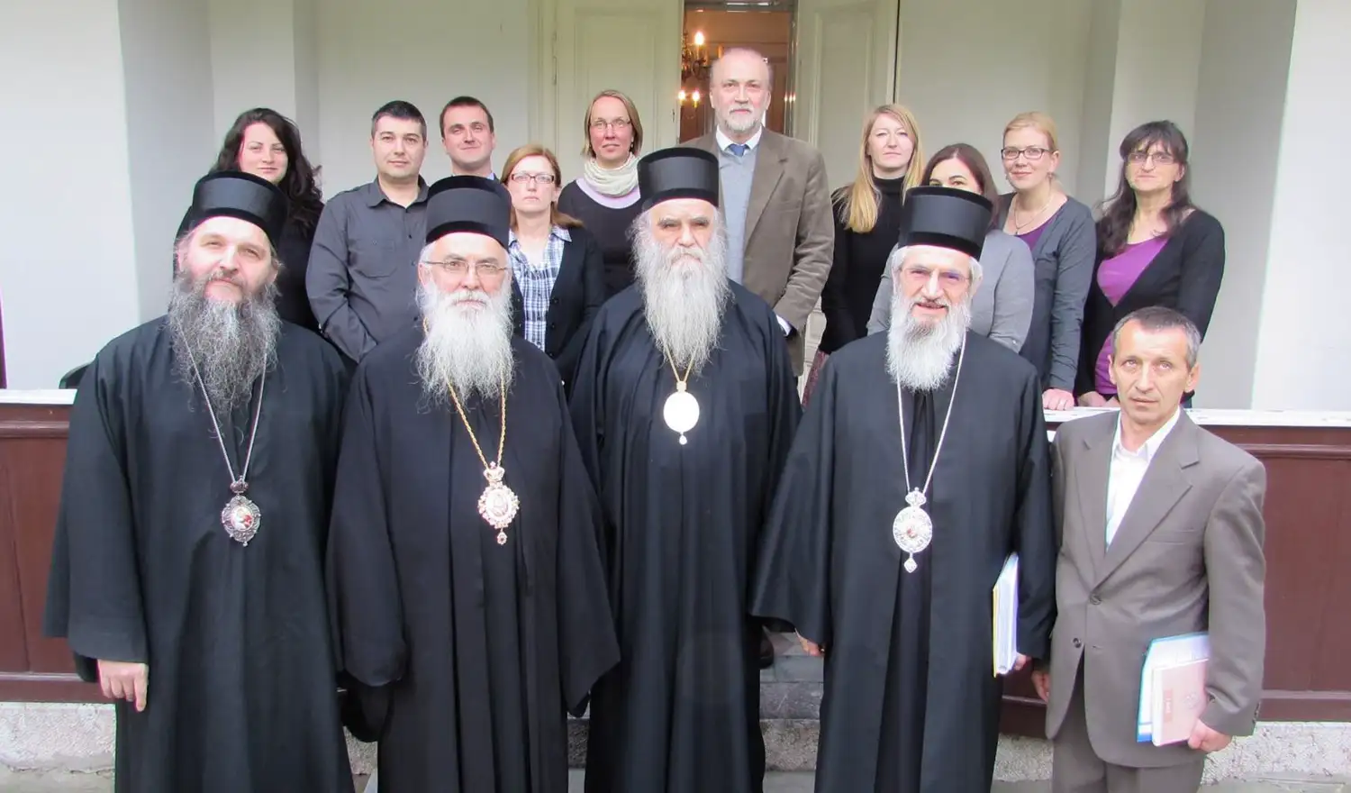 Владика Андреј на седници Управног Одбора Човекољубља
