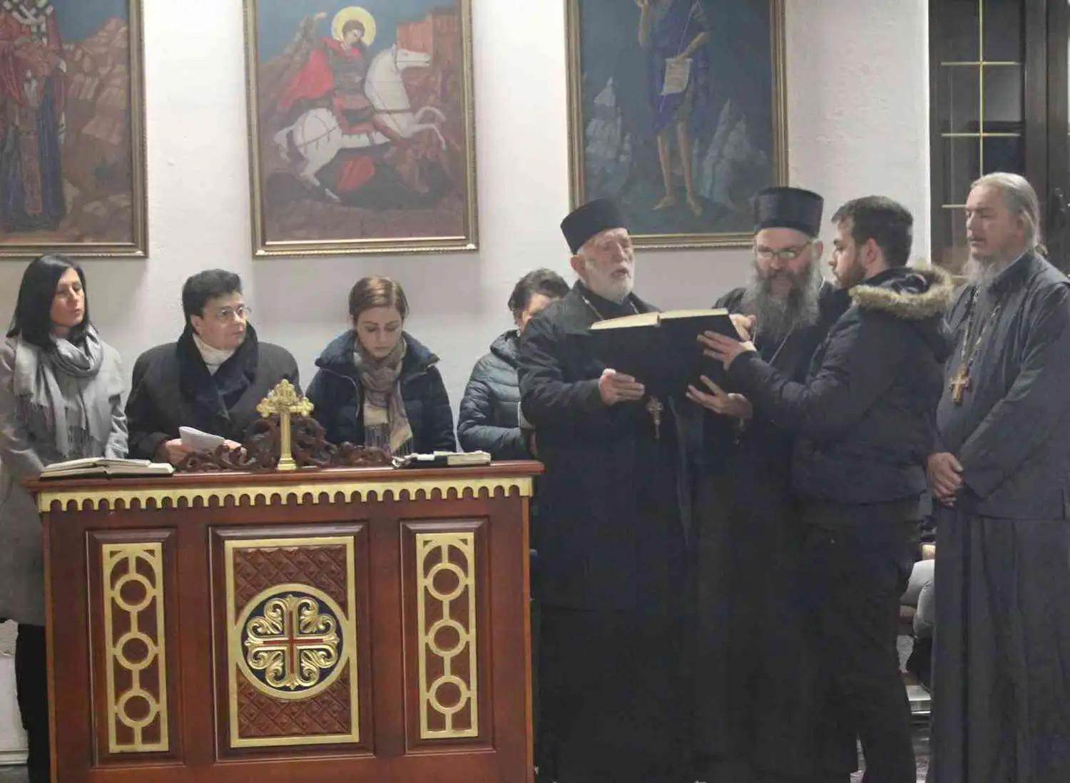 Свечано вечерње и предавање у Енсу