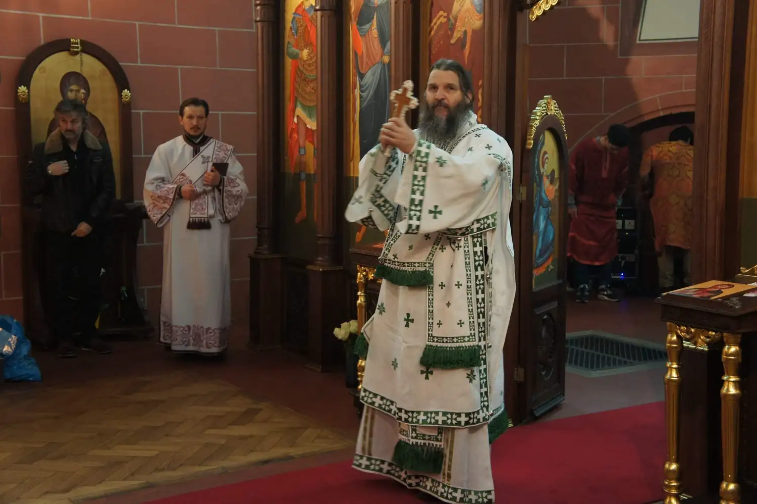 Канонска посета Базелу