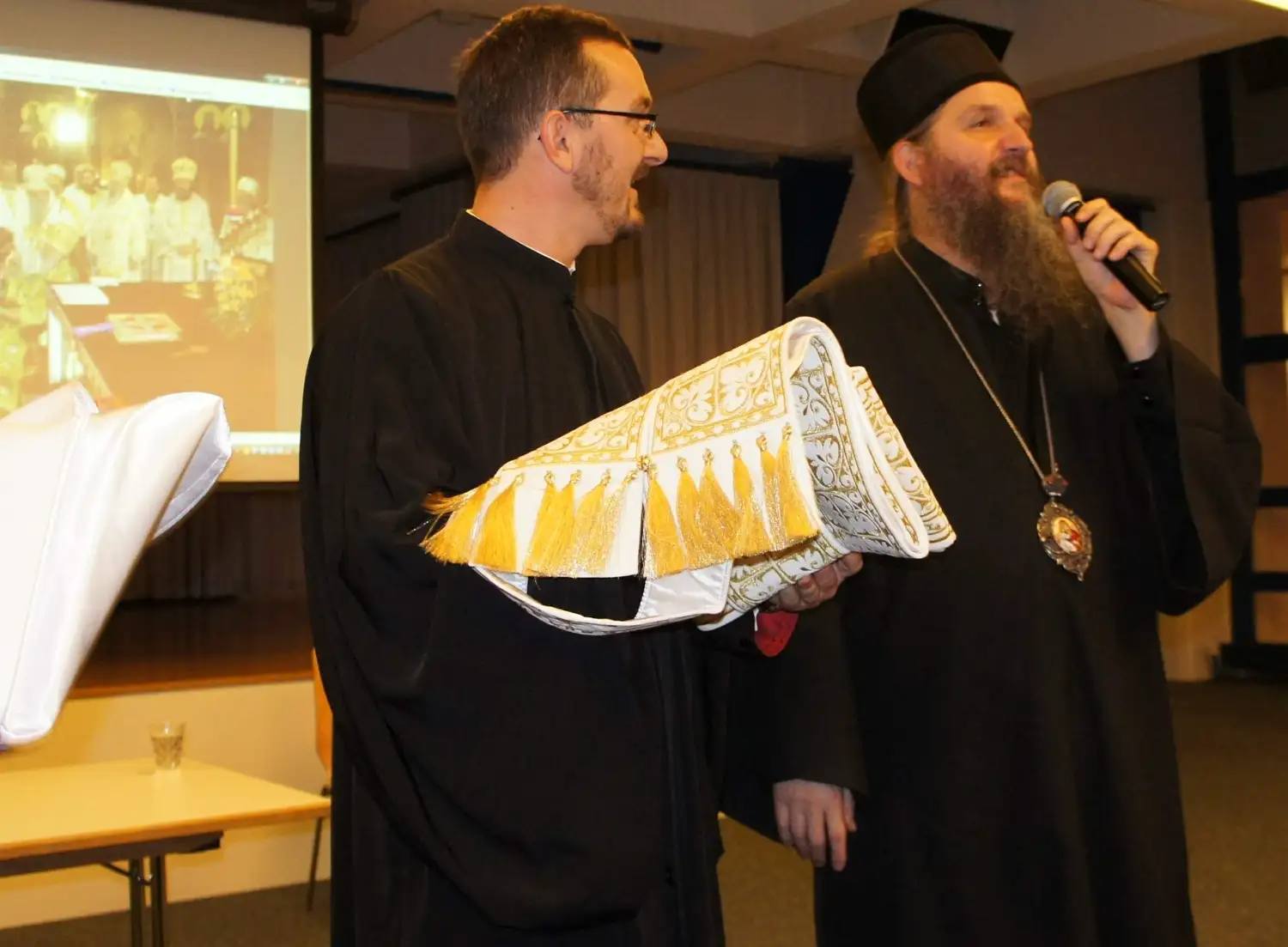 Архипастирска посета Луцерну и Цириху