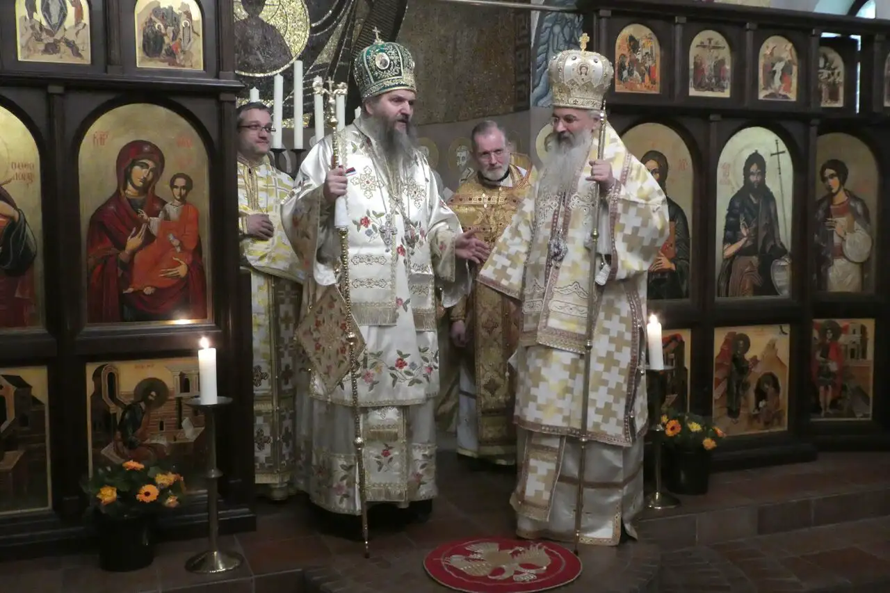 Епископ Андреј служио у православном храму у Кевелару