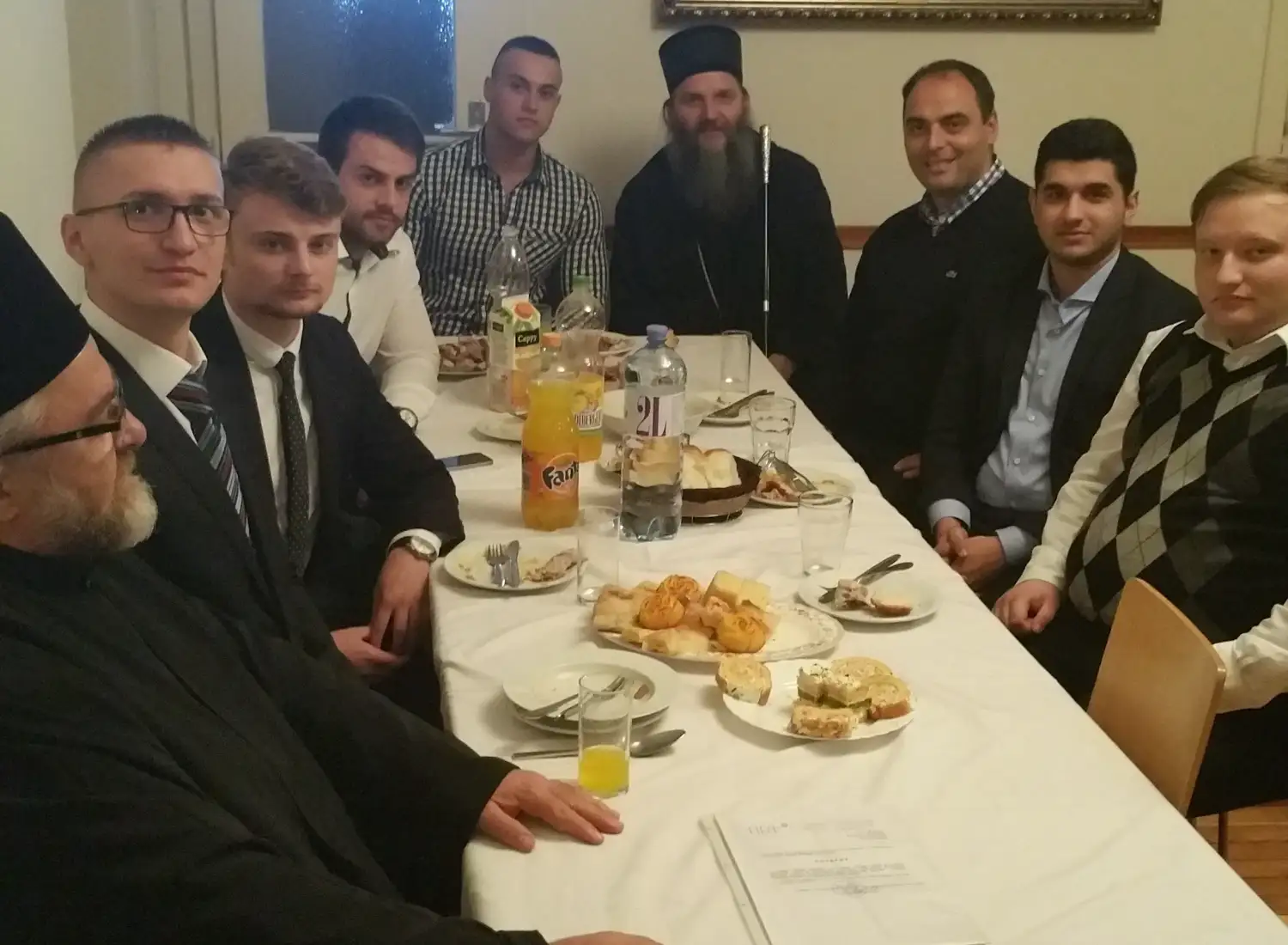 Владика Андреј одржао састанак са свештеничким кандидатима Епархије