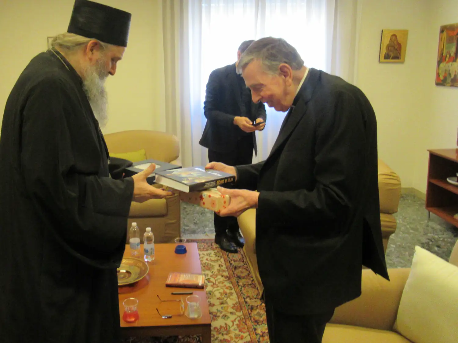 Епископ Андреј у Риму