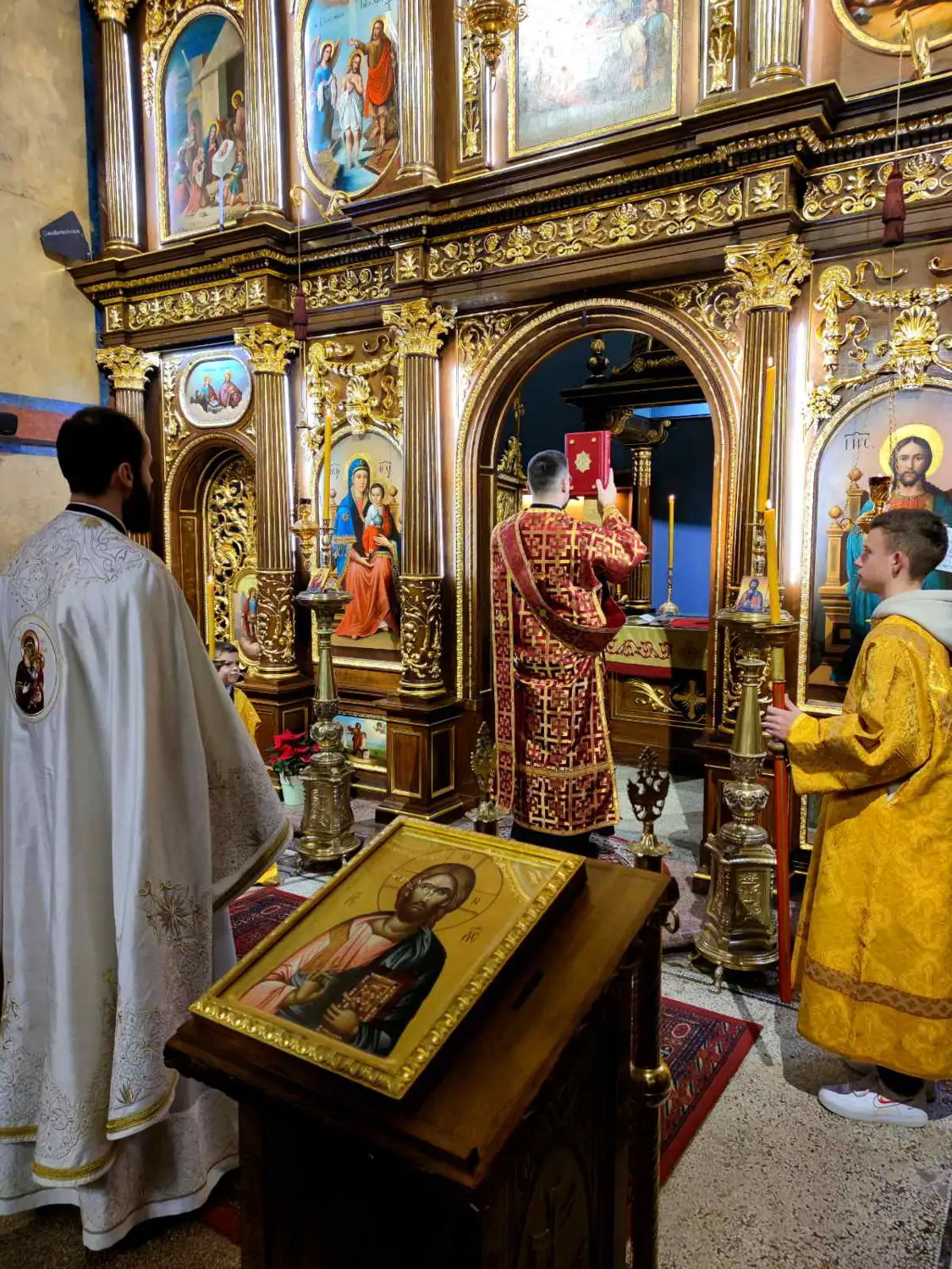 Недеља Светих Отаца у Саборном храму у Бечу