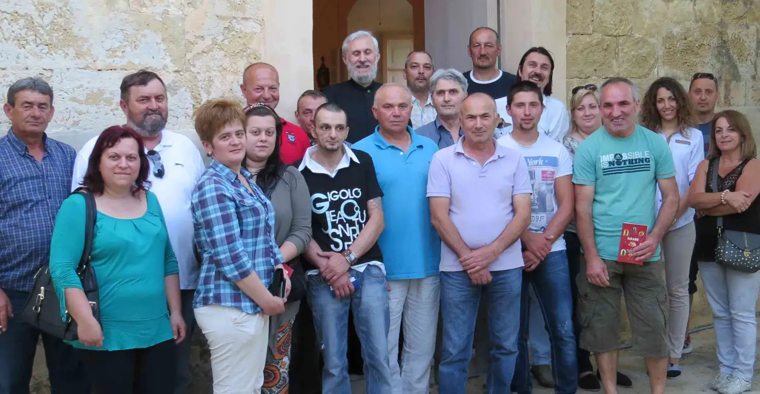 Духови на Малти