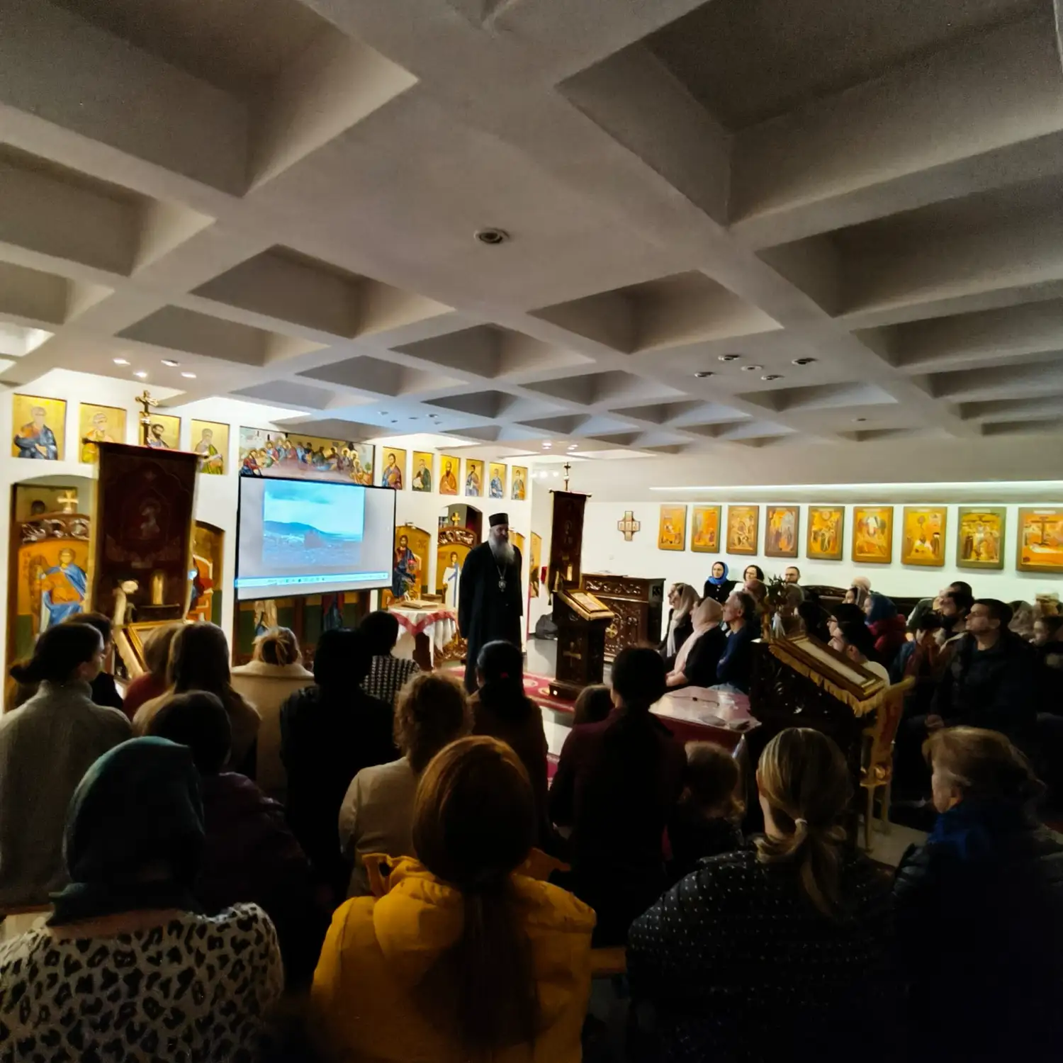 ПОСЕТА ЕПИСКОПА АНДРЕЈА ПАРОХИЈИ У БРЕГЕНЦУ